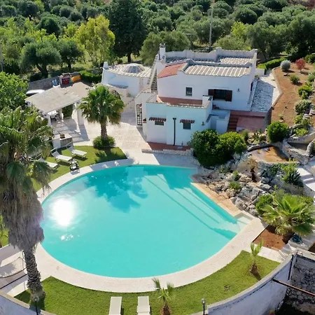 Trullo La Chiusa بيت للعطل أوستوني